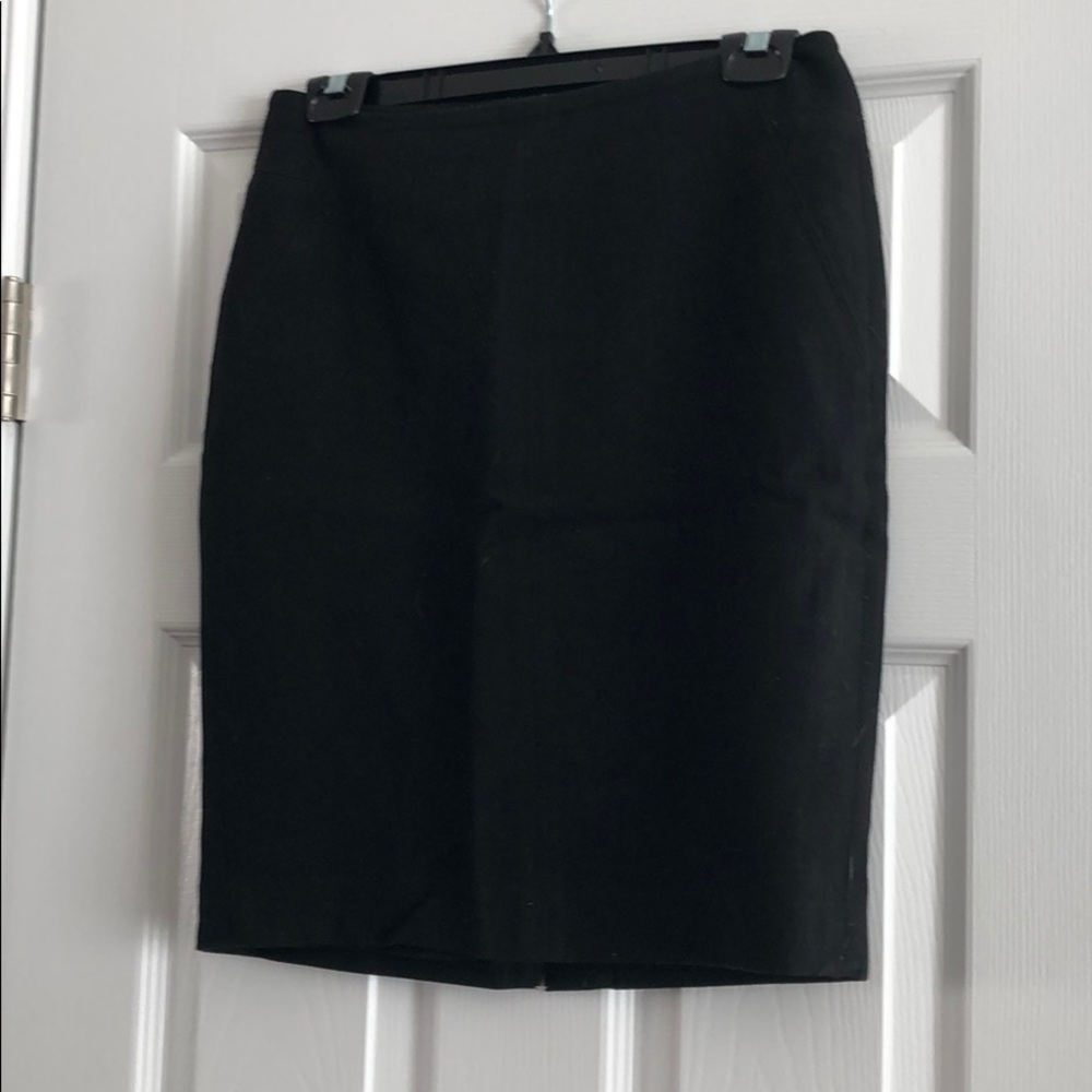 black pencil skirt - great quality and flattering